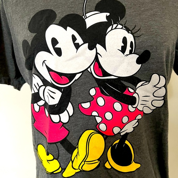 Disney Mickey and Minnie t-shirt - Picture 2 of 5